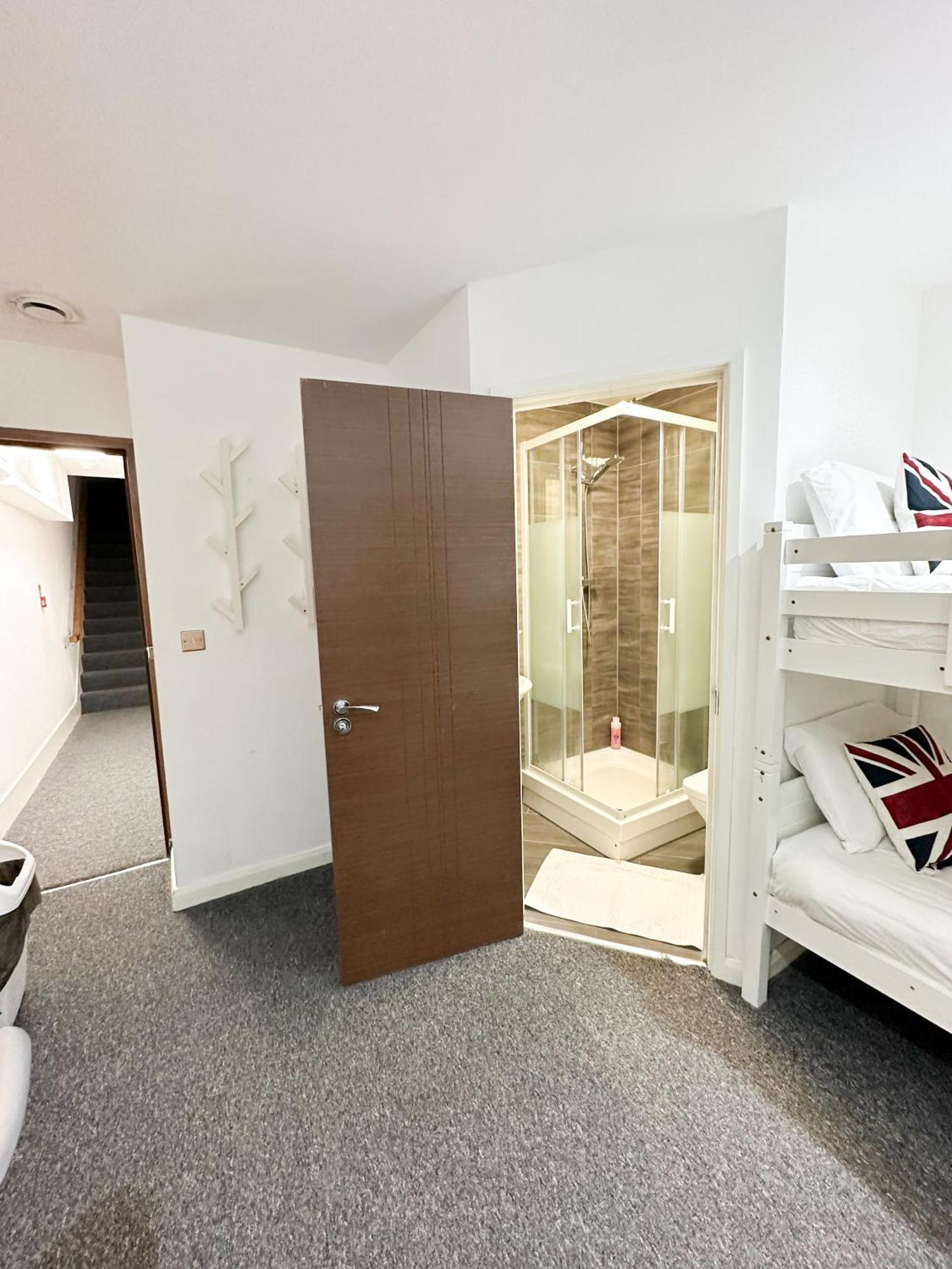 205 Earls Court Rooms London Eksteriør billede